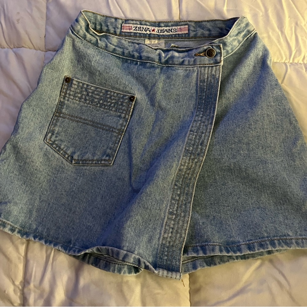 Vintage denim size 9 woman skort